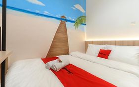Reddoorz Near Seasons City Mall 3